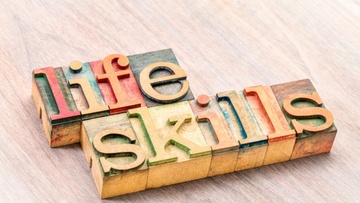 Έξι σημαντικές δεξιότητες  που πρέπει να μάθουν τα παιδιά εκτός σχολείου 