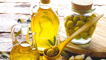 Olive oil of Rhodes - The island’s liquid gold!