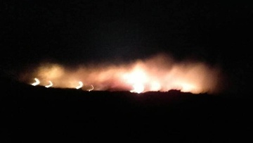 Φωτιά ξέσπασε στη Νίσυρο απόψε