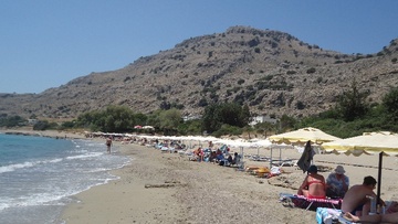 Εντυπωσιακή αύξηση στις αφίξεις τουριστών στη Ρόδο