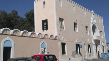 Θα ξηλωθεί η στέγη  κτηρίου λόγω αμιαντοτσιμέντου
