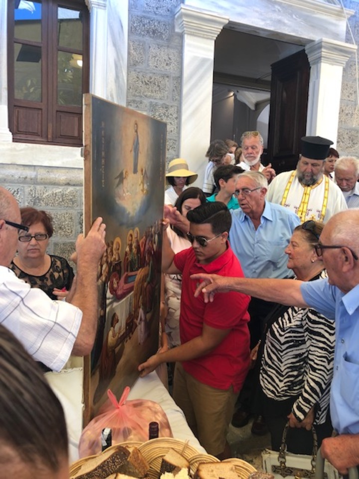 Εορτασμός της Κοίμησης της Θεοτόκου στην Κάσο. Η φωτογραφία είναι από το προσωπικό αρχείο της Κίκη Φούλα Μαστρομανώλη