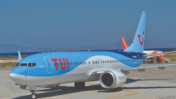 TUI name their new Boeing  737 MAX 8 Aircraft “Rhodes”