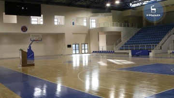 Συνδέεται με το αποχετευτικό το κλειστό της Καλλιθέας