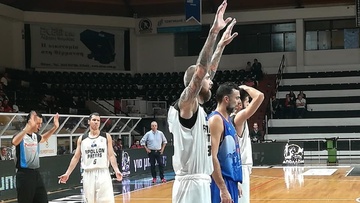 «Μαχαιριά» στην εκπνοή για τον Ιπποκράτη