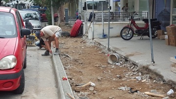 Ποιες λωρίδες κυκλοφορίας κλείνουν στη Ρόδο, λόγω ανακατασκευής πεζοδρομίου