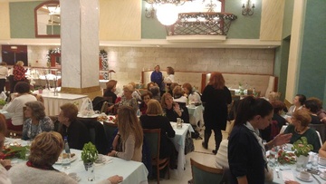 Λουκουμάδες και παραδοσιακά γλυκά  απο το Σώμα Ελληνικού Οδηγισμού