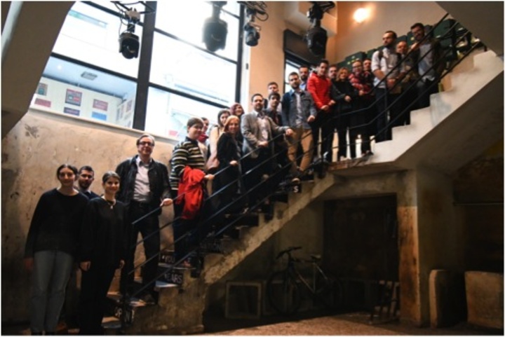 Διακριθείσες ομάδες των Aegean Startups στον πολυχώρο του ΡΟΜΑΝΤΣΟ, στην Αθήνα