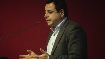 Νεκτάριος Σαντορινιός: Νομικό μπλόκο για τις δρομολογήσεις -  φαντάσματα στην ακτοπλοΐα