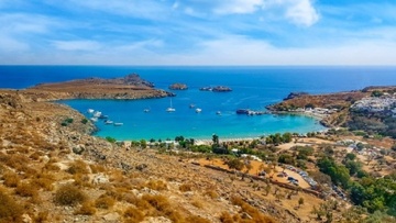 Άδειες για ανακαινίσεις σε ξενοδοχεία στην Κω και τη Ρόδο