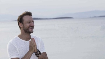 Ο Κώστας  Καραφώτης  στη χοροεσπερίδα  των Αστυνομικών