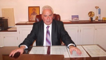 Ξανά υποψήφιος ο δήμαρχος Πάτμου Γρηγόρης Στόικος