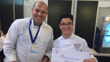 Διακρίθηκαν σε διαγωνισμό μαγειρικής μαθητές του ΙΕΚ Ρόδου