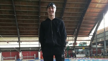 Συνέτριψε τ’ ατομικά του ρεκόρ ο Βεϊσάκης του Υγρού Στίβου Ρόδου