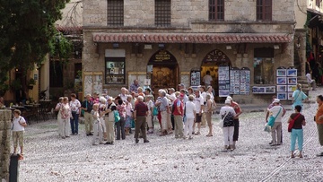 Ν.Δ.: Σήμα κινδύνου για τον τουρισμό μας