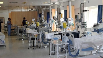 Διασωληνωμένος  μεταφέρθηκε στο Ηράκλειο νεαρός Ροδίτης