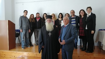 Τιμήθηκε ο συνταξιούχος δάσκαλος της Ρόδου, Ιωάννης Θυρής