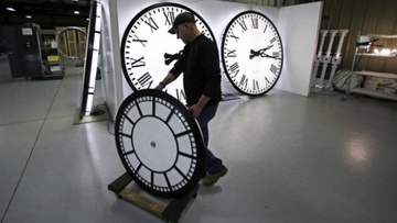Το ευρωκοινοβούλιο ψήφισε την κατάργηση της αλλαγής ώρας