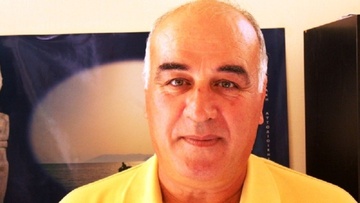 Υποψήφιος με τον Μανώλη Γλυνό  ο Δημήτρης Γρυπάρης από την Σύρο