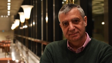 Υποψήφιος με τον Μανώλη Γλυνό  ο Νίκος Αλμπανόπουλος από την Σύρο