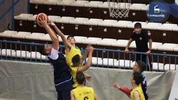 Πρόκριση για τη Γαλάζια Ακαδημία με ηχηρό μήνυμα τίτλου