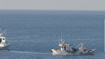 Προκαλούν οι Τούρκοι ψαράδες στο Αιγαίο