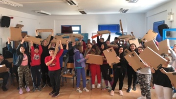 Ηλεκτρονικοί υπολογιστές για όλους τους μαθητές Γυμνασίου και Λυκείου στη Νίσυρο