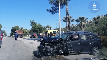Νέο τροχαίο ατύχημα στον Αρχάγγελο: Αυτοκίνητο συγκρούστηκε με φορτηγό
