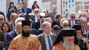 Στην Πάτμο για την τελετή του Ιερού Νιπτήρος ο υποψήφιος περιφερειάρχης Μανώλης Γλυνός