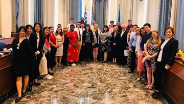 Αμερικανοί φοιτητές μελετούν τον ροδιακό τουρισμό 