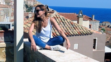 Αυτή την Κυριακή στο «My Greece», η Δέσποινα Βανδή μας ξεναγεί στην υπέροχη Σύμη