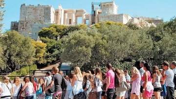 Η “ακτινογραφία” της  τουριστικής δαπάνης στην Ελλάδα