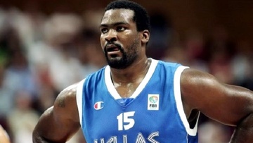 Ο Σοφοκλής Σχορτσανίτης στο Galis Basketball 3on3 στη Ρόδο!