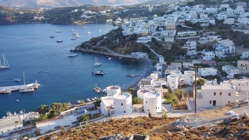 Μαθητής πρόσφυγας διδάσκει ελληνικά μέσω Facebook από τη Λέρο