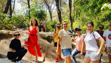 Η Ρόδος κατακτά δημοσιογράφους και bloggers από τη Ρουμανία