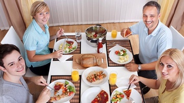 Αποφύγετε την τροφική δηλητηρίαση στην καλοκαιρινή σας έξοδο