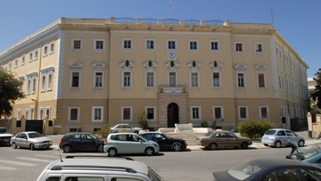 Μετεγγραφές στα Πειραματικά σχολεία της Ρόδου