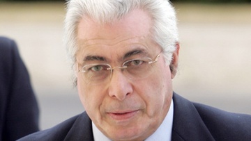 Όταν οι υπουργοί είναι Άνθρωποι, πολλά προβλήματα υγείας αντιμετωπίζονται