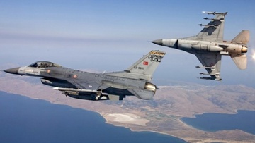 Πτήσεις τουρκικών F-16 πάνω από το Μακρονήσι και τους Ανθρωποφάγους