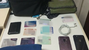Κως: Αφαίρεσε απο παραλία τσάντα λουόμενου