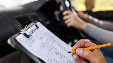 Επανέρχεται προσωρινά το παλιό σύστημα εξέτασης υποψήφιων οδηγών