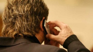 Υπουργείο: Χρήση κινητών τηλεφώνων και  ηλεκτρονικών συσκευών στις σχολικές μονάδες