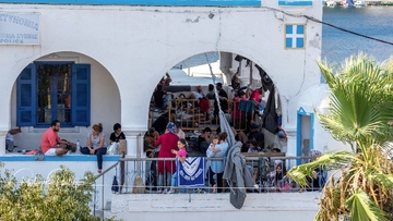 Δύσκολες καταστάσεις με τους μετανάστες στο νησί της Σύμης