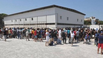 Βαριές ποινές στους αλλοδαπούς για τα επεισόδια στο hot spot Κω