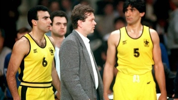 Τα πεπραγμένα της Αρμάνι… ως Τρέισερ και ως Στεφανέλ, ενάντια σε ελληνικές ομάδες