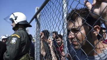 Κλειστά κέντρα φιλοξενίας μεταναστών σε Κω και Λέρο