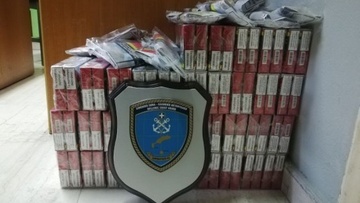 «Μίνι μάρκετ»   λαθραίων τσιγάρων  είχε στην κατοχή  του αλλοδαπός