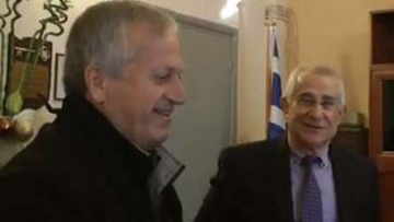 Στην Κάλυμνο ο δήμαρχος του Τάρπον Σπρινγκς