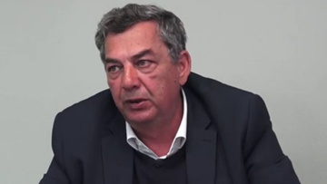 Τους λείπει ο... Σάκης Στάγκας από τις συνεδριάσεις!