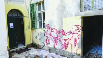 Δημοτική βιβλιοθήκη Ρόδου: Διαμάντια στις φλόγες